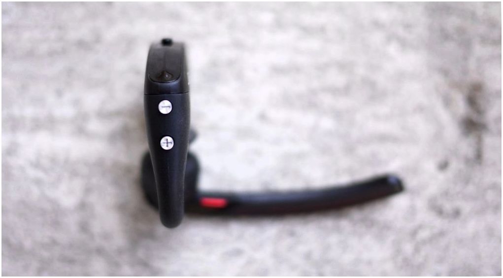 Обзор Bluetooth-гарнитуры Plantronics Voyager 5200: с уличным приоритетом (обзор, bluetooth-гарнитуры, plantronics, voyager) Обзор Bluetooth-гарнитуры Plantronics Voyager 5200: с уличным приоритетом