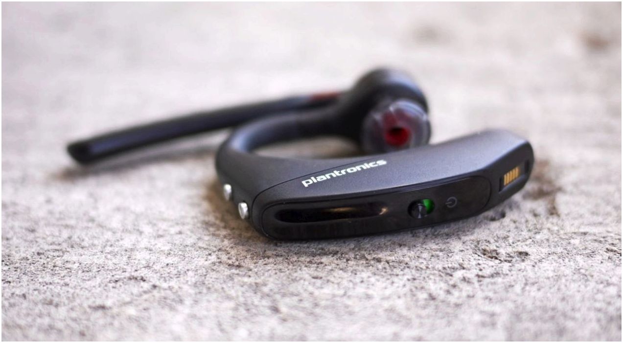 Обзор Bluetooth-гарнитуры Plantronics Voyager 5200: с уличным приоритетом (обзор, bluetooth-гарнитуры, plantronics, voyager) Обзор Bluetooth-гарнитуры Plantronics Voyager 5200: с уличным приоритетом