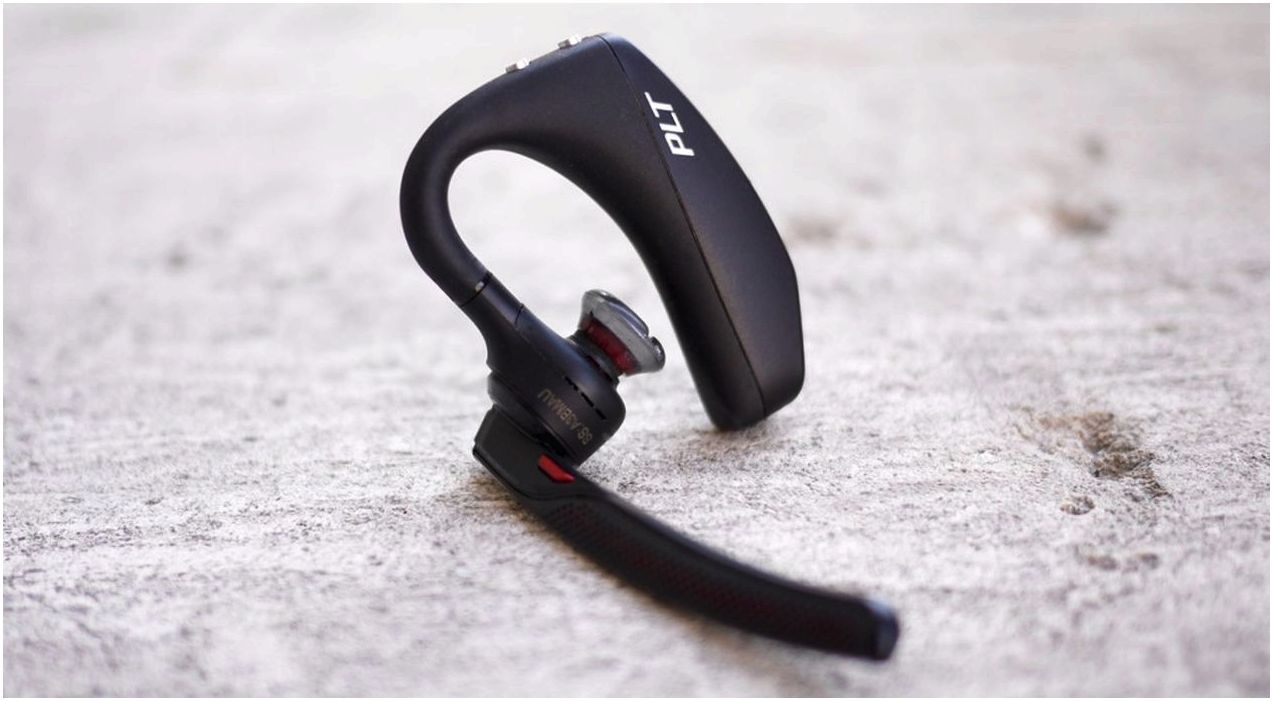 Обзор Bluetooth-гарнитуры Plantronics Voyager 5200: с уличным приоритетом (обзор, bluetooth-гарнитуры, plantronics, voyager) Обзор Bluetooth-гарнитуры Plantronics Voyager 5200: с уличным приоритетом