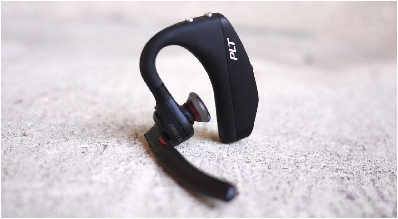 Обзор Bluetooth-гарнитуры Plantronics Voyager 5200: с уличным приоритетом (обзор, bluetooth-гарнитуры, plantronics, voyager) Обзор Bluetooth-гарнитуры Plantronics Voyager 5200: с уличным приоритетом