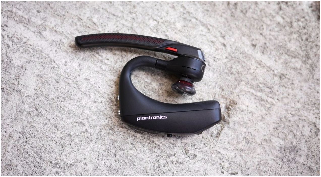 Обзор Bluetooth-гарнитуры Plantronics Voyager 5200: с уличным приоритетом (обзор, bluetooth-гарнитуры, plantronics, voyager) Обзор Bluetooth-гарнитуры Plantronics Voyager 5200: с уличным приоритетом