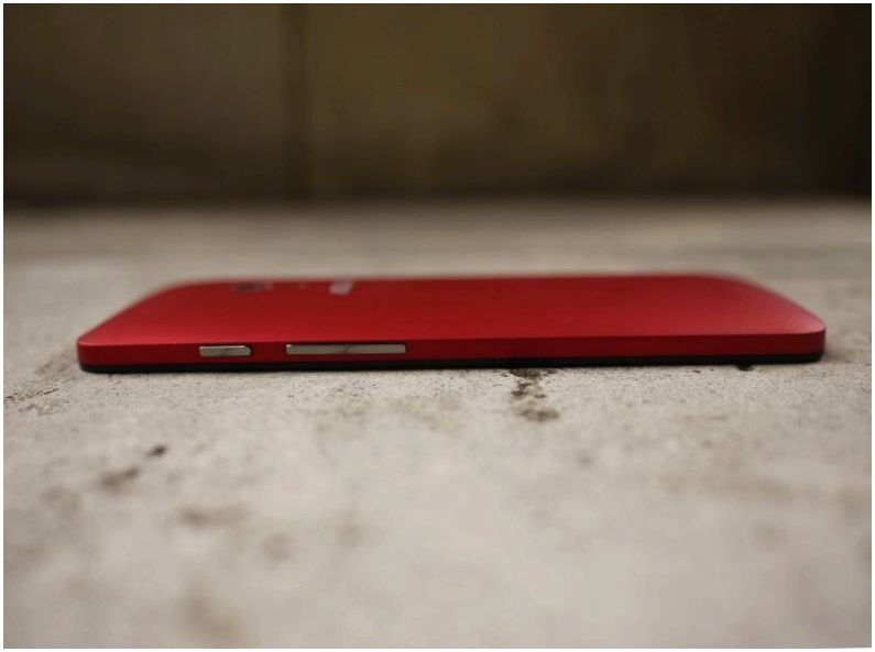 Обзор смартфона ASUS Zenfone 5: с философией и без