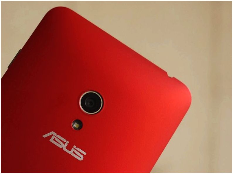 Обзор смартфона ASUS Zenfone 5: с философией и без