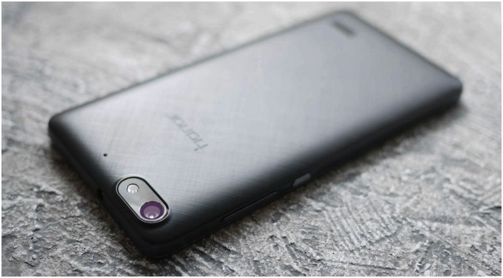 Обзор смартфона Huawei Honor 4C: скромник с сюрпризами (обзор, смартфона, huawei, honor, скромник, сюрприз) Обзор смартфона Huawei Honor 4C: скромник с сюрпризами