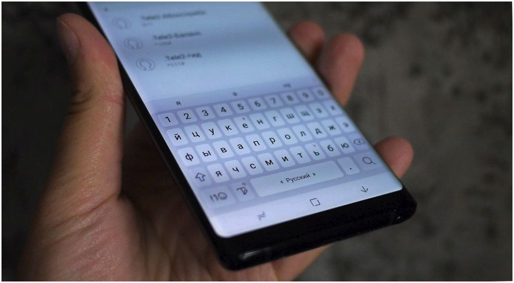 Обзор смартфона Samsung Galaxy Note 8: "безграничный" суперфлагман (обзор, смартфона, samsung, galaxy, note) Обзор смартфона Samsung Galaxy Note 8: "безграничный" суперфлагман