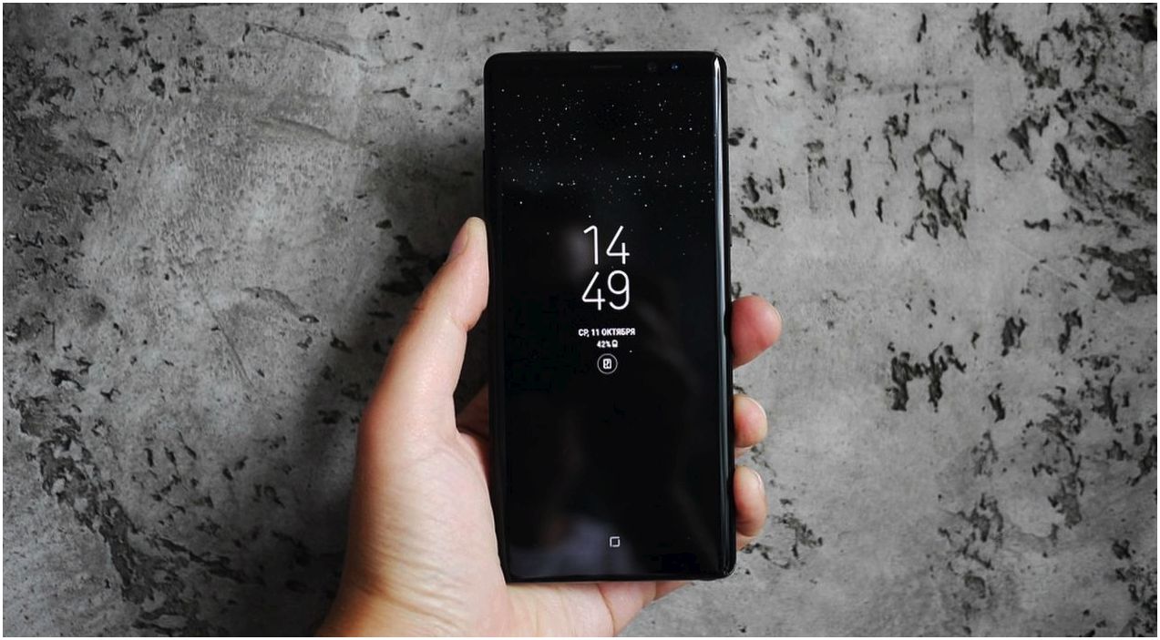 Обзор смартфона Samsung Galaxy Note 8: "безграничный" суперфлагман (обзор, смартфона, samsung, galaxy, note) Обзор смартфона Samsung Galaxy Note 8: "безграничный" суперфлагман