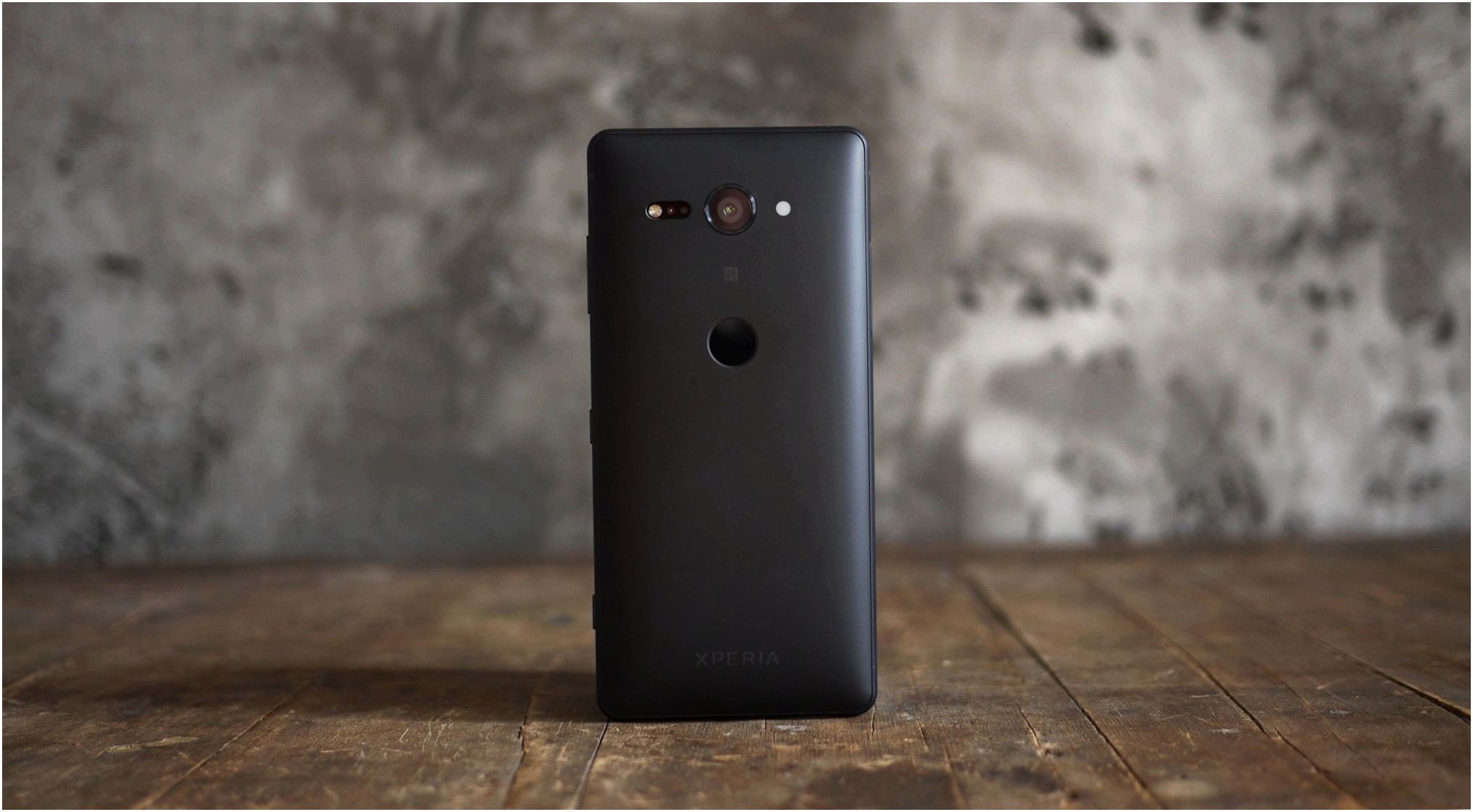 Обзор Sony Xperia XZ2 Compact: миниатюризация без компромиссов (обзор, sony, xperia, compact, миниатюризация) Обзор Sony Xperia XZ2 Compact: миниатюризация без компромиссов