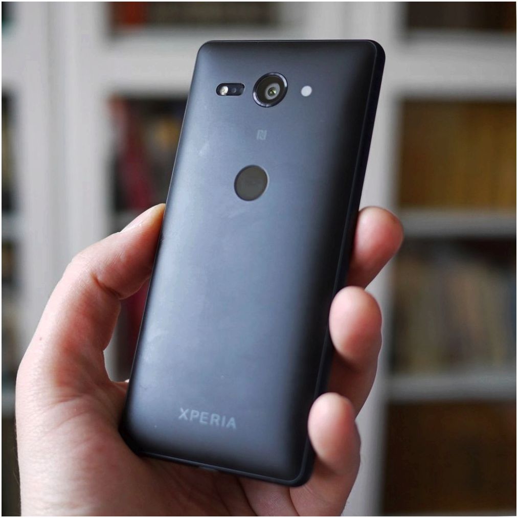 Обзор Sony Xperia XZ2 Compact: миниатюризация без компромиссов (обзор, sony, xperia, compact, миниатюризация) Обзор Sony Xperia XZ2 Compact: миниатюризация без компромиссов
