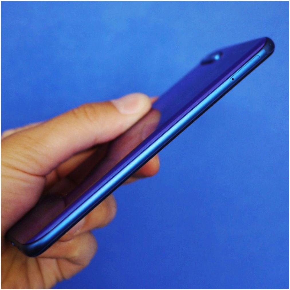 Обзор Honor 10: красавчик с "умными" камерами