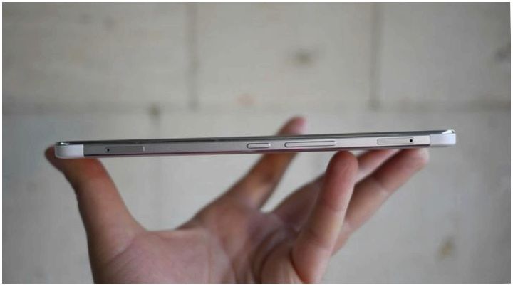 Обзор Huawei MediaPad X1: звоните мне на планшет (обзор, huawei, mediapad, звонить) Обзор Huawei MediaPad X1: звоните мне на планшет