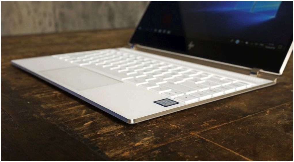 Обзор ноутбука HP Spectre 13 (2017): чтобы впечатлять