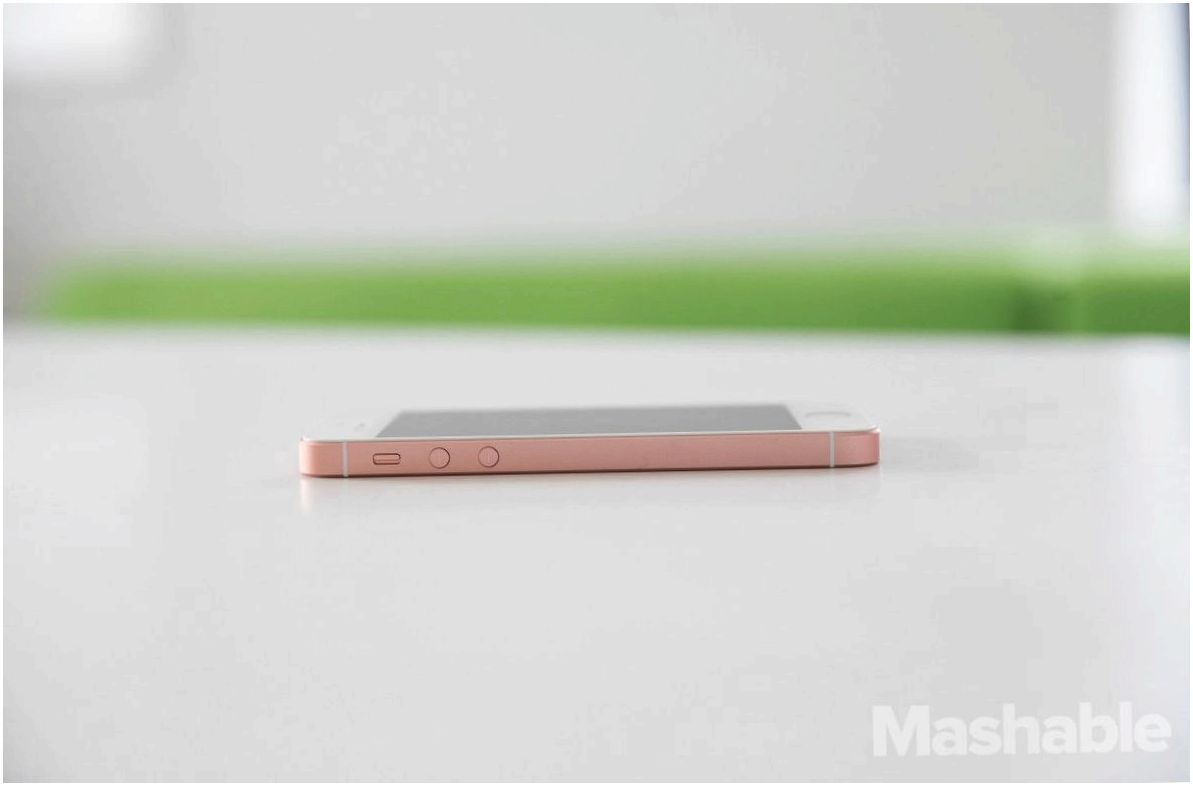 Обзор обзоров: iPhone SE (обзор, iphone, нового смартфона, Apple iPhone, Street Journal, Wall Street) Обзор обзоров: iPhone SE