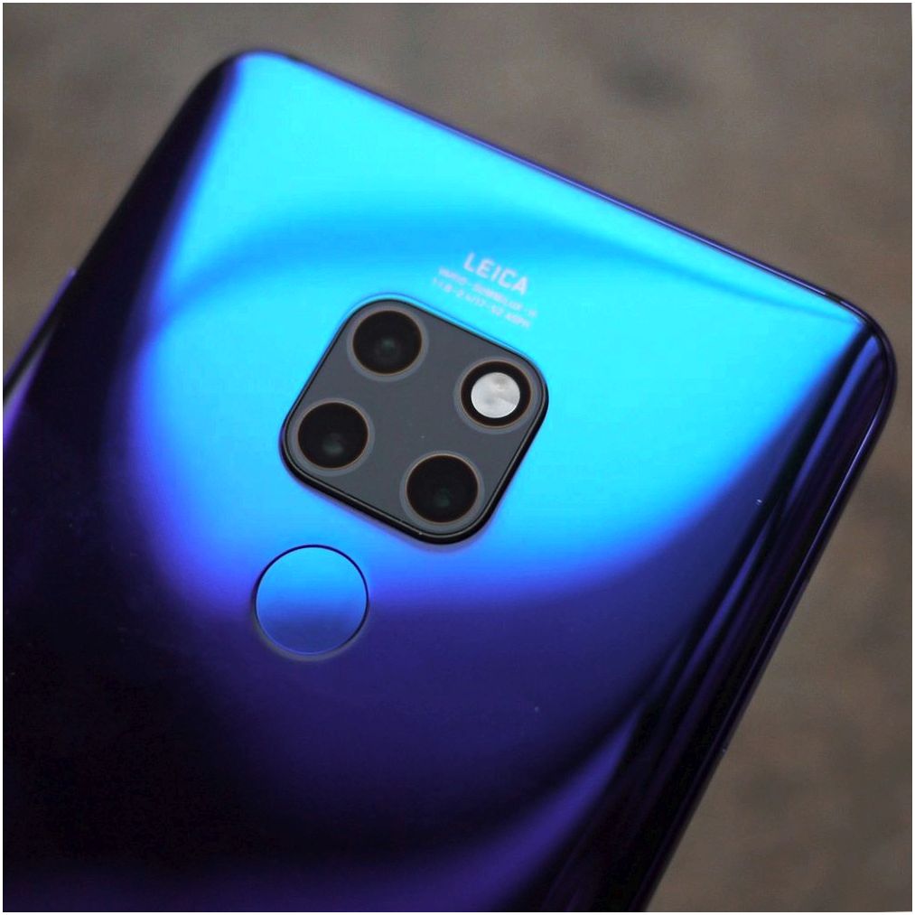 Обзор смартфона Huawei Mate 20: тройная камера, удвоенный "интеллект"
