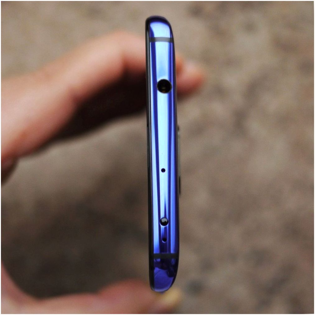 Обзор смартфона Huawei Mate 20: тройная камера, удвоенный "интеллект"