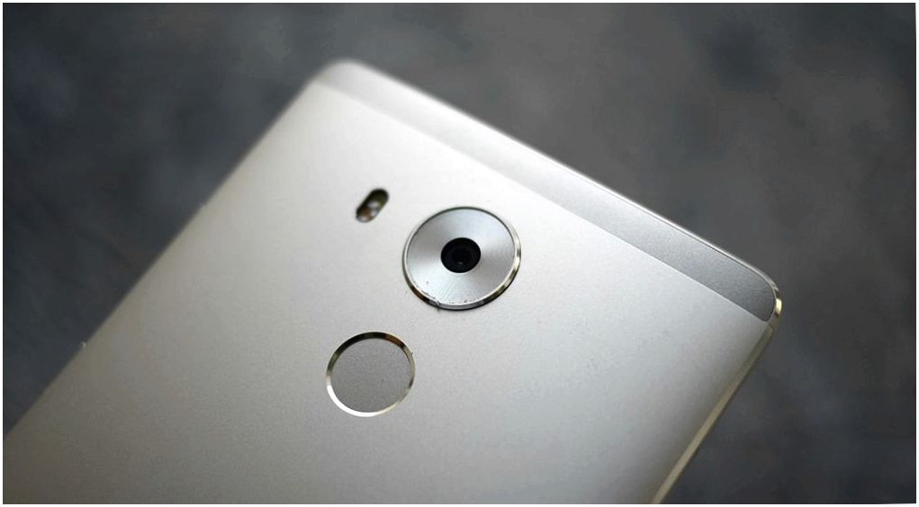 Обзор смартфона Huawei Mate 8: мощный и долгоиграющий (обзор, смартфона, huawei, mate, мощный) Обзор смартфона Huawei Mate 8: мощный и долгоиграющий