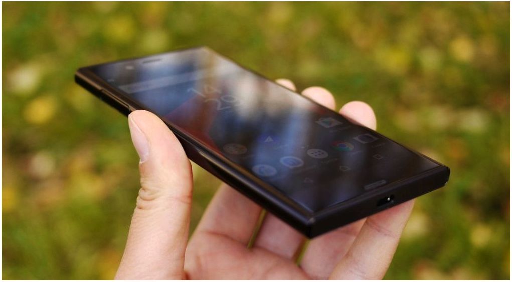 Обзор смартфона Sony Xperia XZ: флагман по-японски
