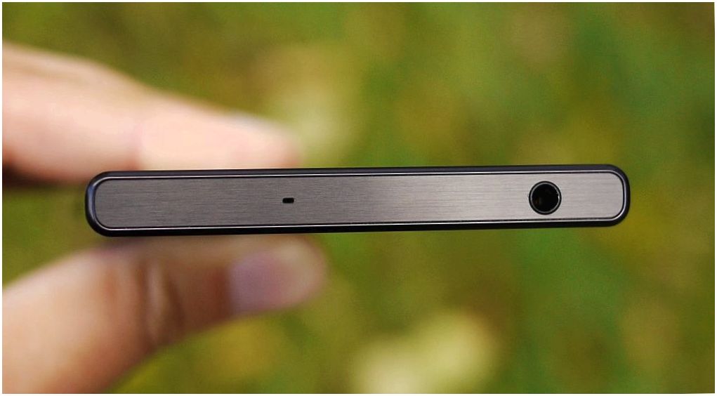 Обзор смартфона Sony Xperia XZ: флагман по-японски