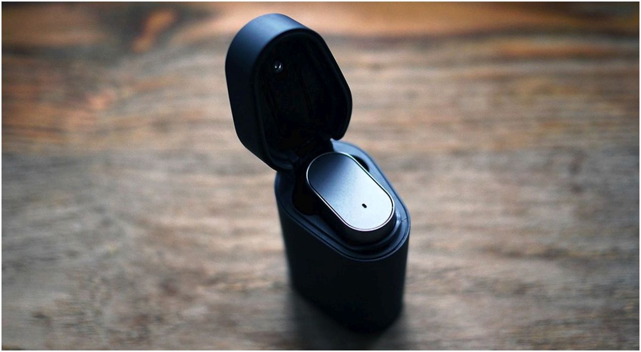 Обзор "умной" гарнитуры Sony Xperia Ear: слышу голоса