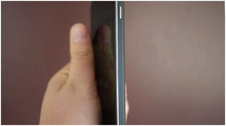 Черный прямоугольник. Обзор смартфона Nexus 4 от Google и LG