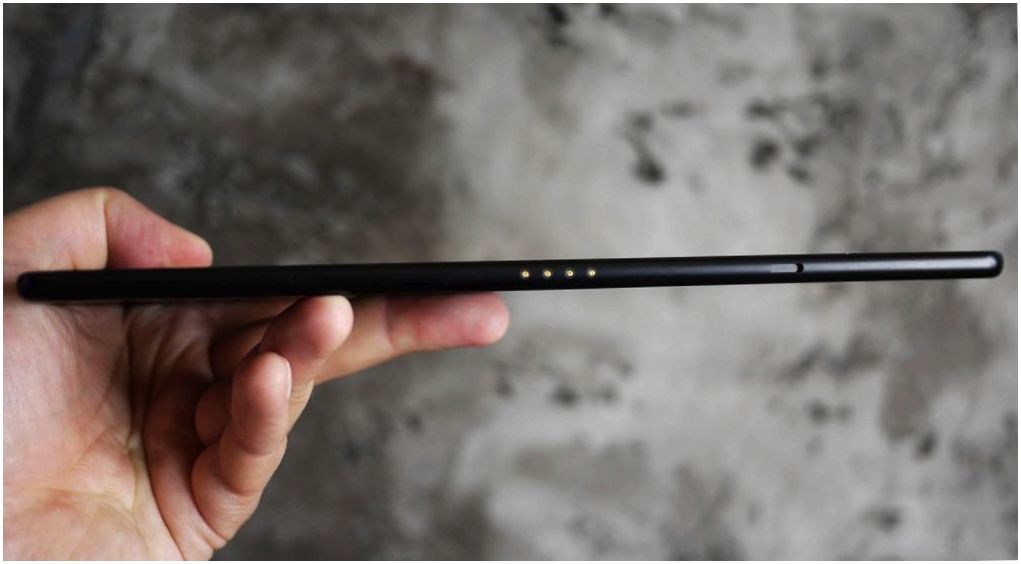 Обзор планшета Samsung Galaxy Tab S4: готов заменить ПК (обзор, планшет, samsung, galaxy) Обзор планшета Samsung Galaxy Tab S4: готов заменить ПК