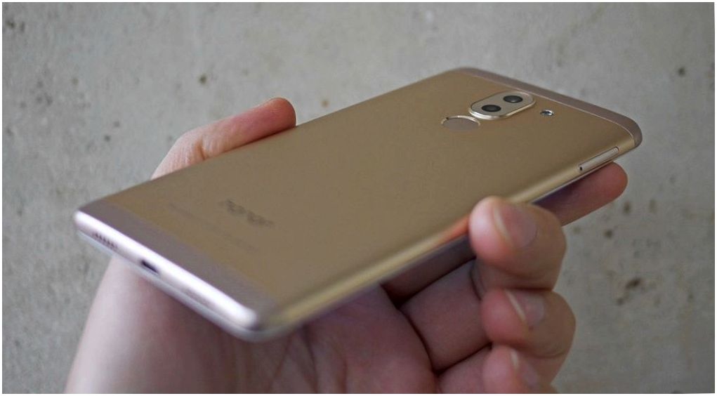 Обзор смартфона Huawei Honor 6X: двухкамерный и доступный (обзор, смартфона, huawei, honor, двухкамерный) Обзор смартфона Huawei Honor 6X: двухкамерный и доступный