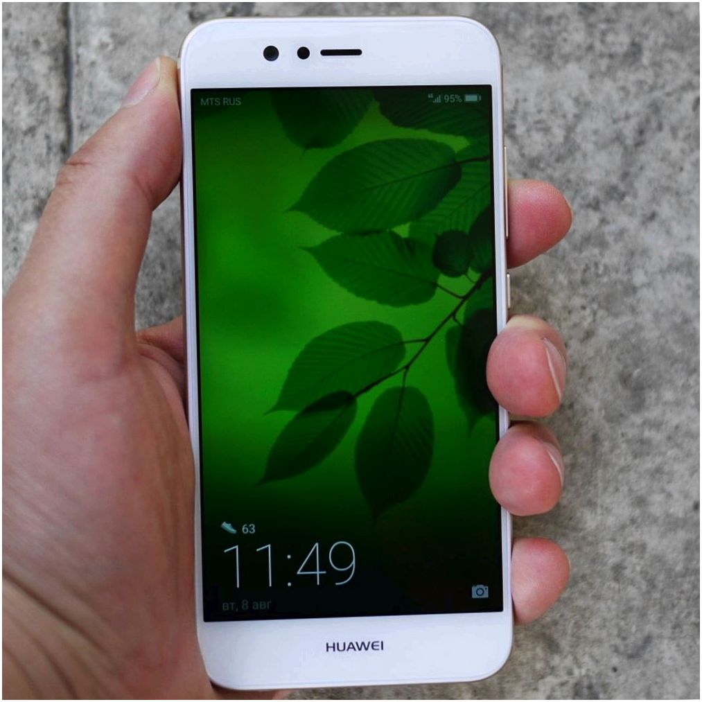 Обзор смартфона Huawei Nova 2: компактный "портретист"