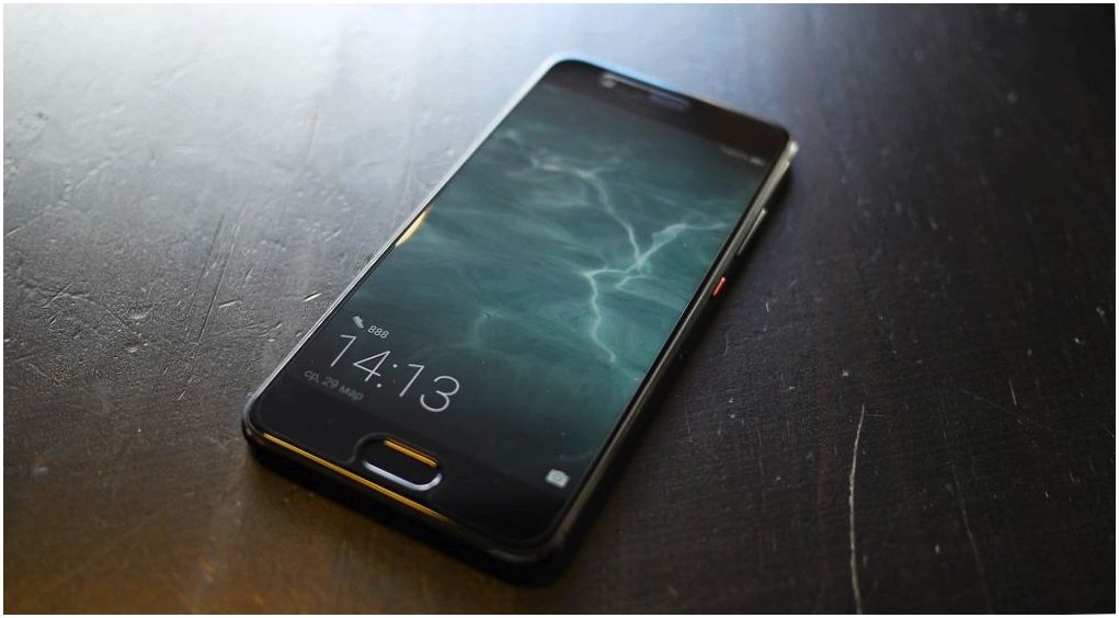 Обзор смартфона Huawei P10: поменьше острого