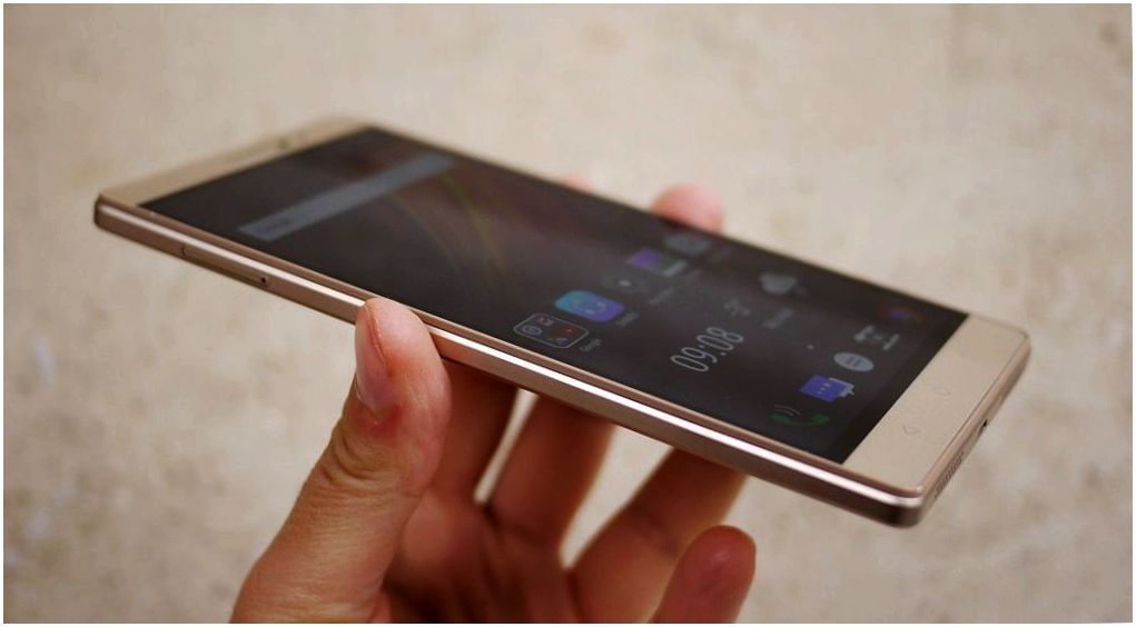 Обзор смартфона Lenovo Phab 2: карманный кинотеатр