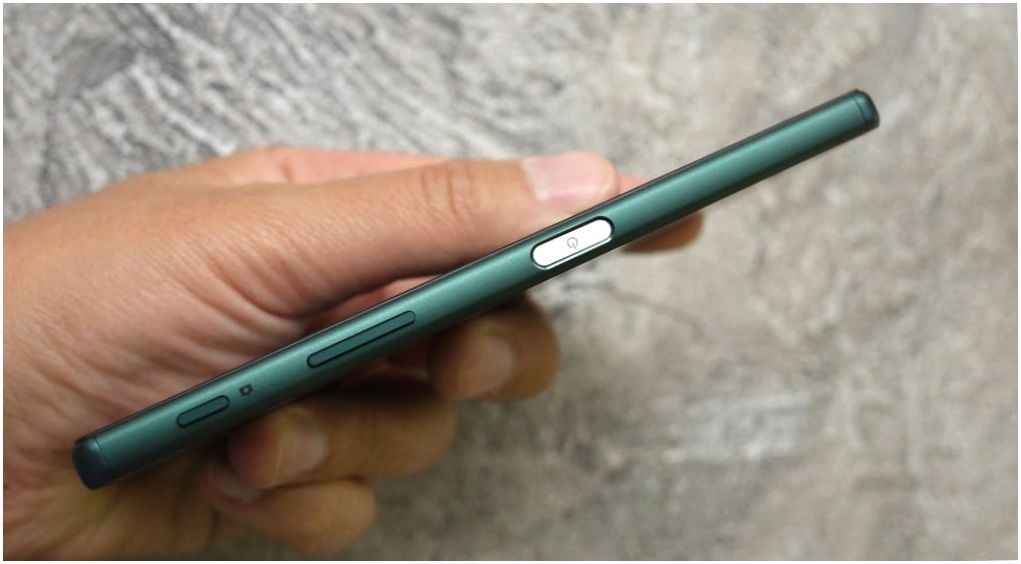 Обзор смартфона Sony Xperia Z5: испытанная формула