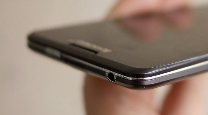 Профессиональный долгожитель. Обзор смартфона Lenovo P780