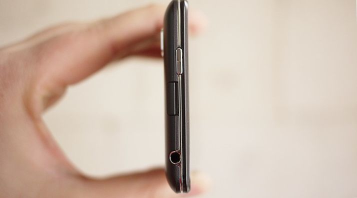 Профессиональный долгожитель. Обзор смартфона Lenovo P780