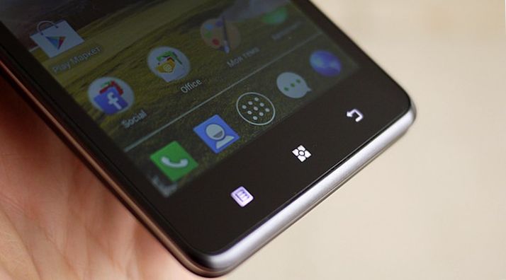Профессиональный долгожитель. Обзор смартфона Lenovo P780