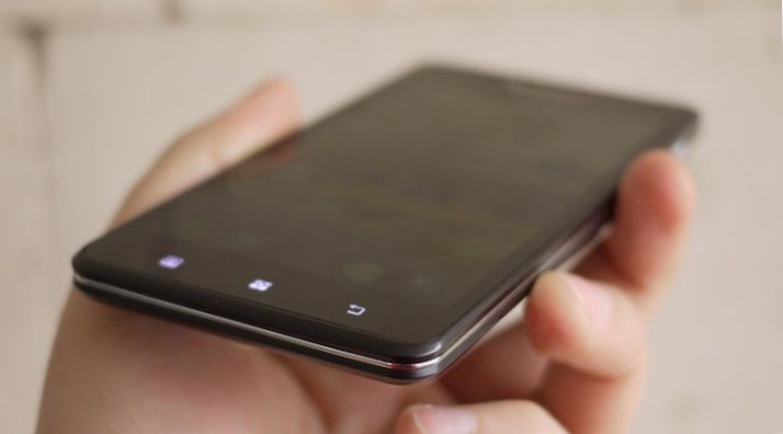 Профессиональный долгожитель. Обзор смартфона Lenovo P780