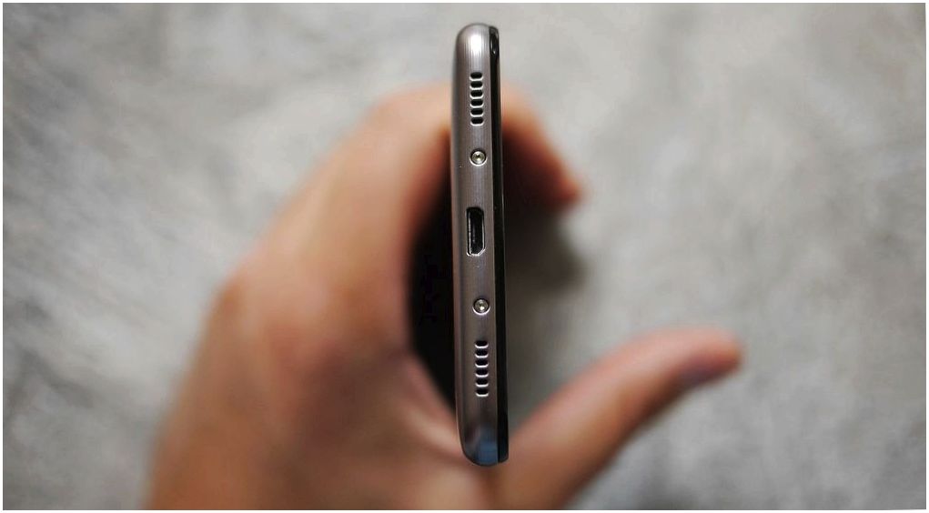 Обзор смартфона Huawei Honor 5C: в "железной" обертке (обзор, смартфона, huawei, honor) Обзор смартфона Huawei Honor 5C: в "железной" обертке
