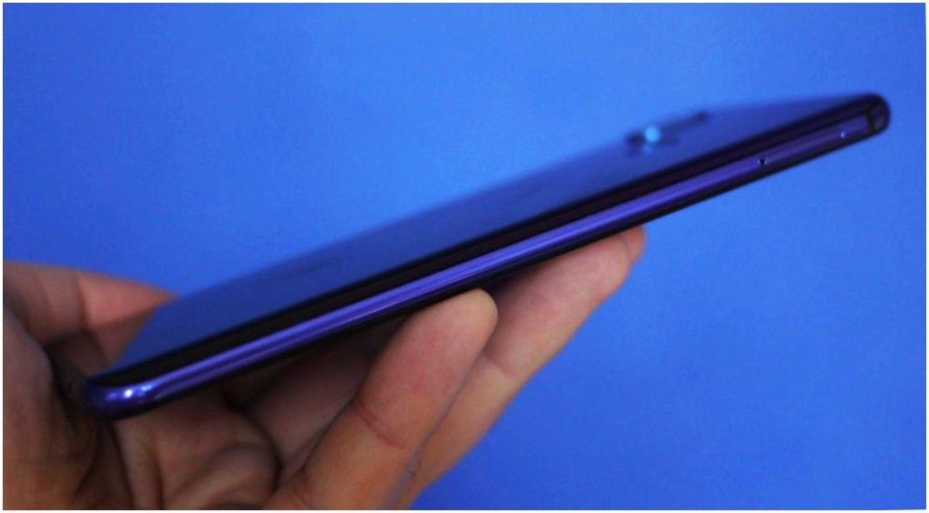 Обзор смартфона Huawei Nova 3: c "полным приводом"