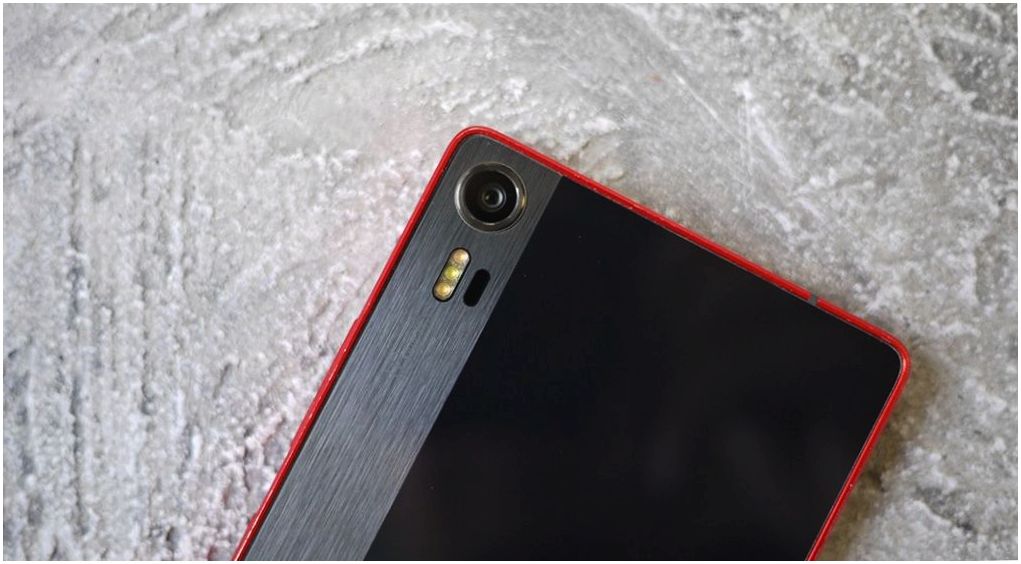 Обзор смартфона Lenovo Vibe Shot: одним выстрелом