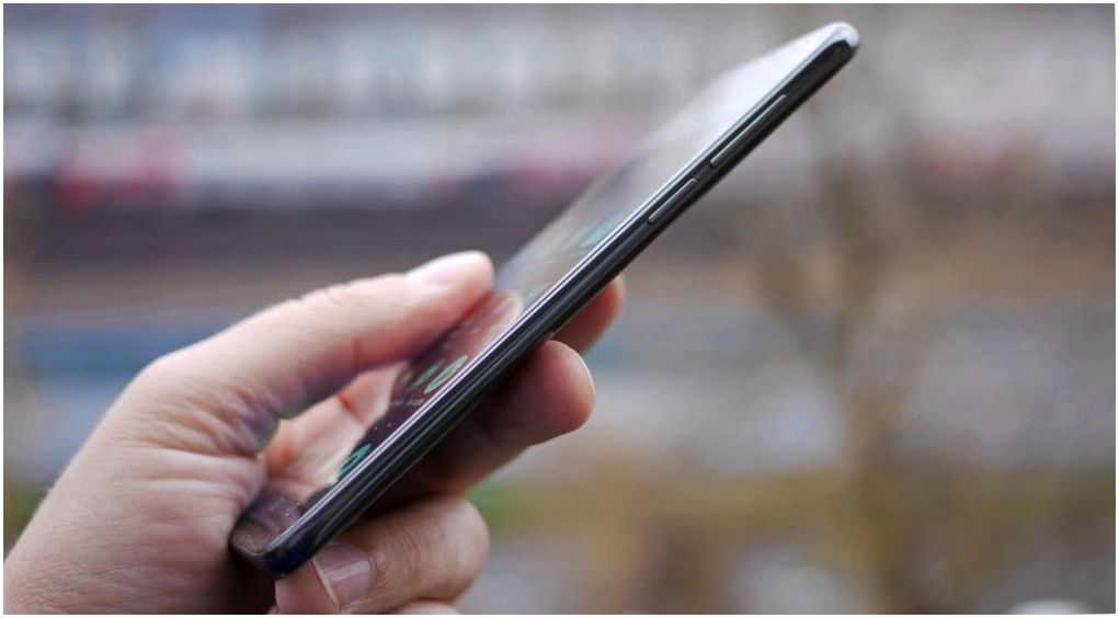 Обзор смартфона Meizu 16th: флагман с суффиксом (обзор, смартфона, meizu, 16th, флагман, суффикс) Обзор смартфона Meizu 16th: флагман с суффиксом