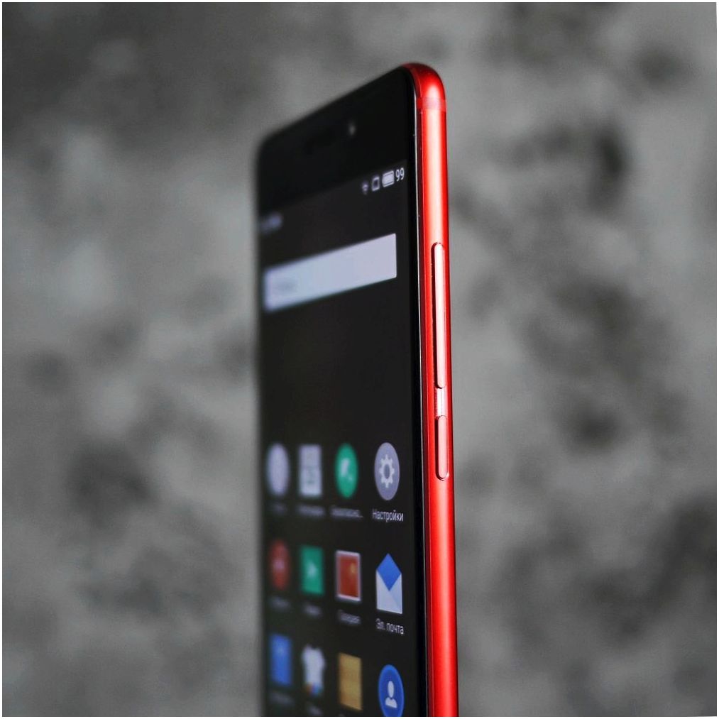 Обзор смартфона Meizu Pro 7: два "глаза", два экрана (обзор, смартфона, meizu, глаз) Обзор смартфона Meizu Pro 7: два "глаза", два экрана