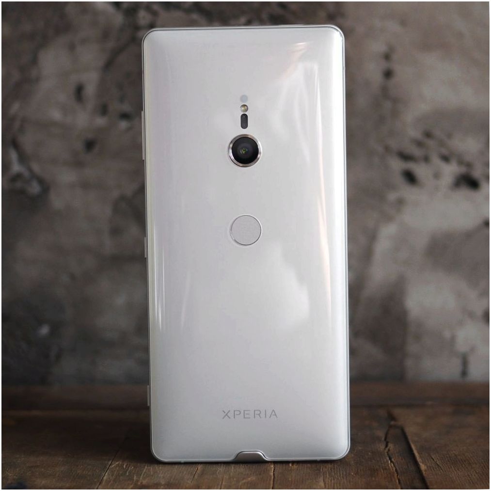 Обзор смартфона Sony Xperia XZ3: OLED в чувствительных рамках (обзор, смартфона, sony, xperia) Обзор смартфона Sony Xperia XZ3: OLED в чувствительных рамках