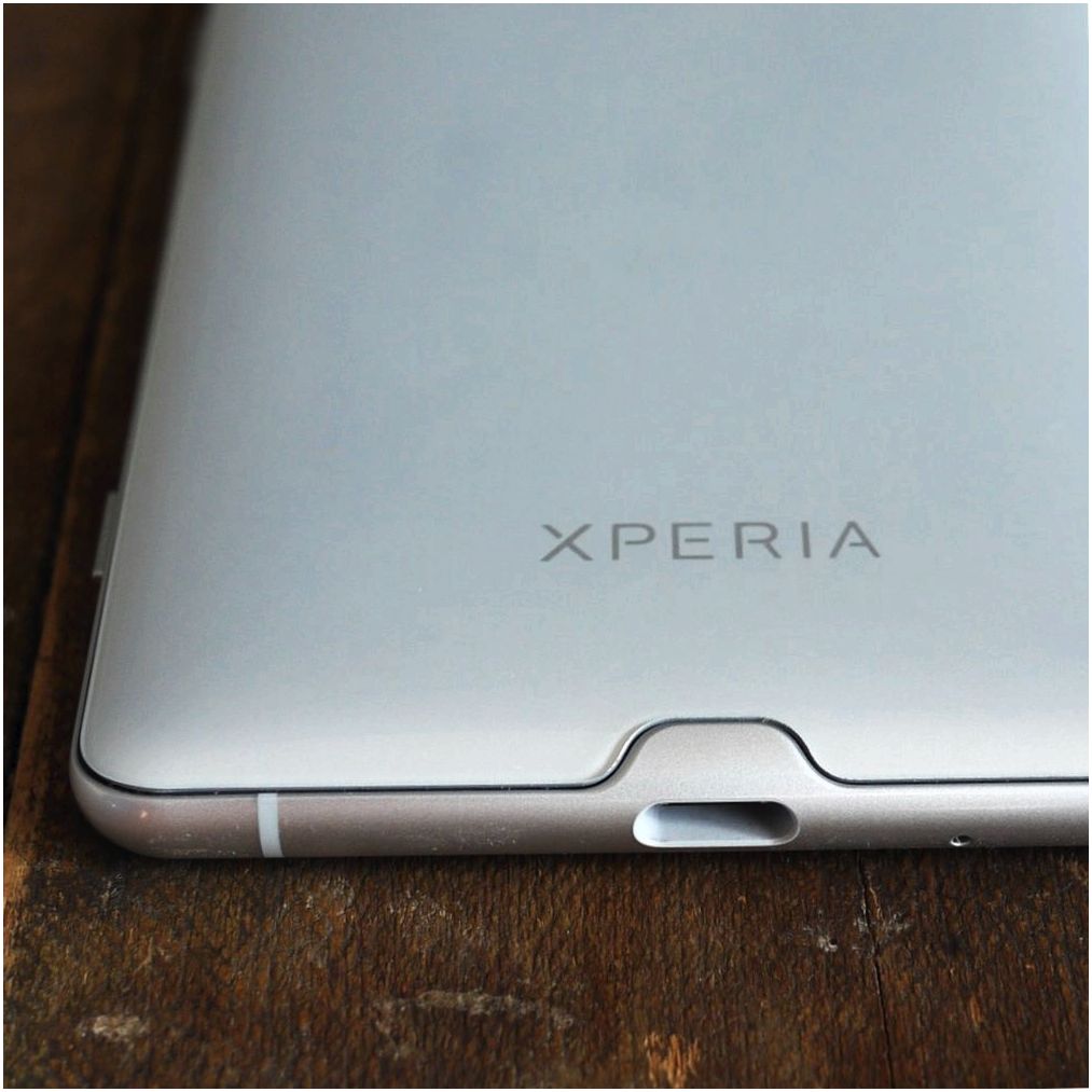 Обзор смартфона Sony Xperia XZ3: OLED в чувствительных рамках (обзор, смартфона, sony, xperia) Обзор смартфона Sony Xperia XZ3: OLED в чувствительных рамках