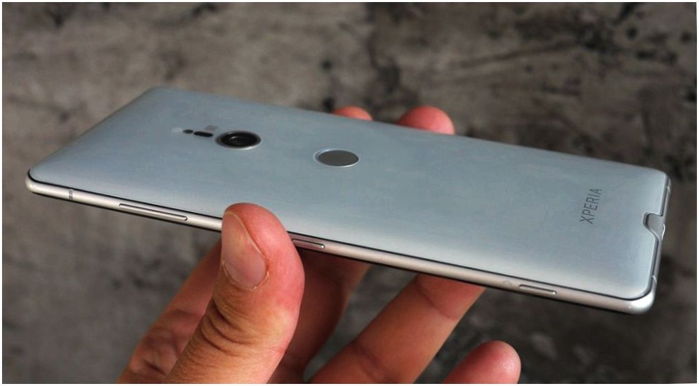 Обзор смартфона Sony Xperia XZ3: OLED в чувствительных рамках (обзор, смартфона, sony, xperia) Обзор смартфона Sony Xperia XZ3: OLED в чувствительных рамках