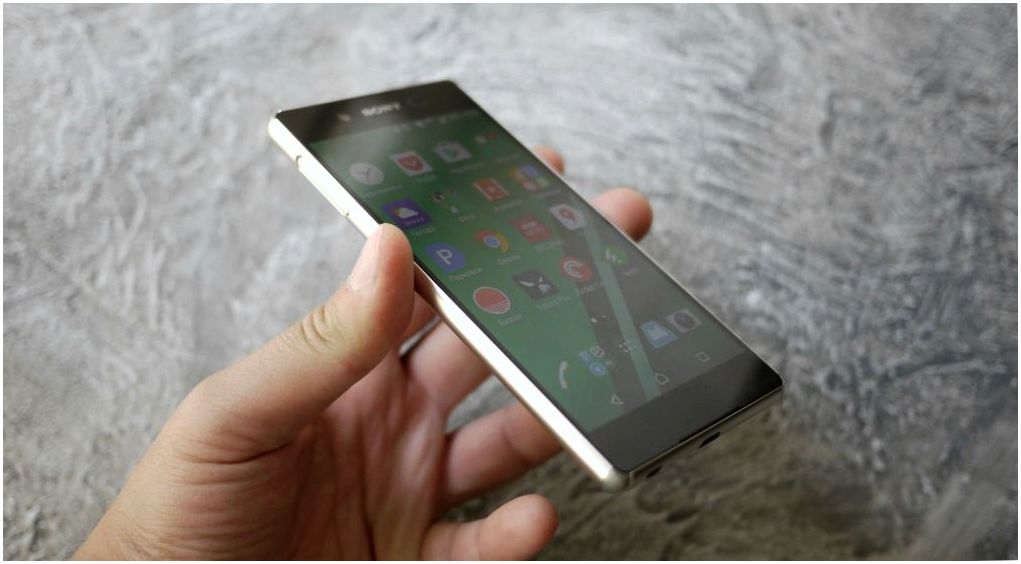 Обзор смартфона Sony Xperia Z3+: промежуточный флагман