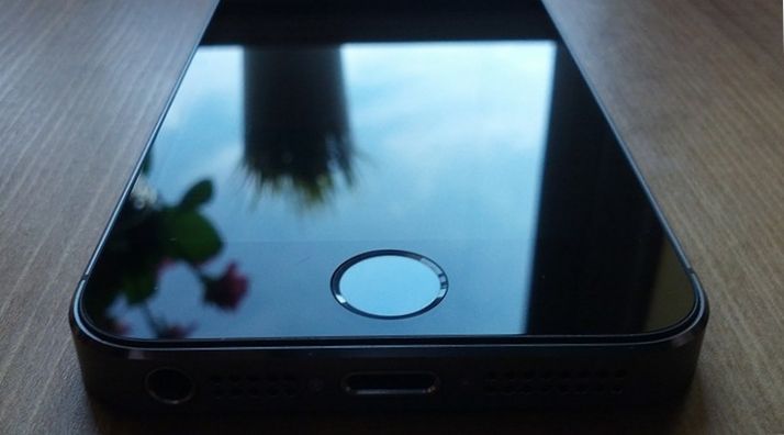 Покупка iPhone 5S: за и против (покупка, iphone, против, тысяч рублей) Покупка iPhone 5S: за и против