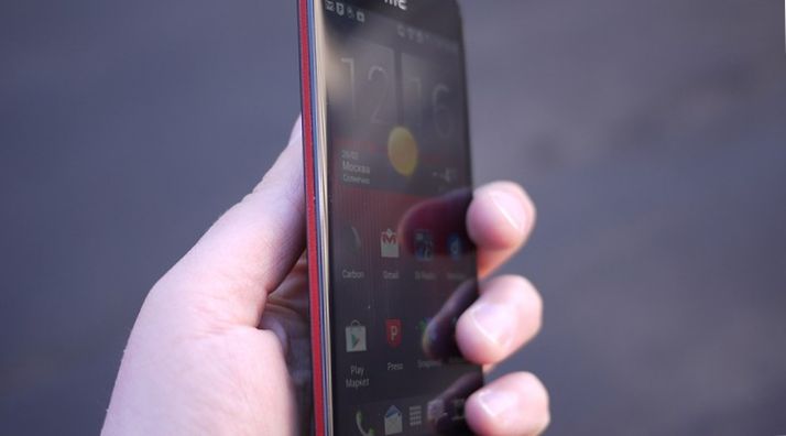 Птица-бабочка. Обзор FullHD-смартфона HTC Butterfly (птица, обзор, fullhd-смартфона, butterfly, карт памяти, Samsung Galaxy) Птица-бабочка. Обзор FullHD-смартфона HTC Butterfly