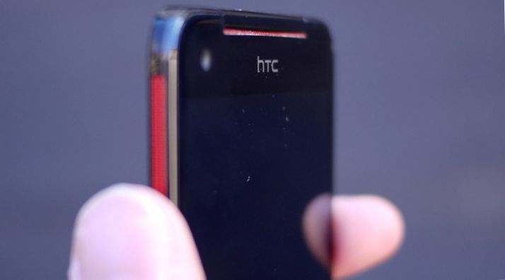Птица-бабочка. Обзор FullHD-смартфона HTC Butterfly (птица, обзор, fullhd-смартфона, butterfly, карт памяти, Samsung Galaxy) Птица-бабочка. Обзор FullHD-смартфона HTC Butterfly