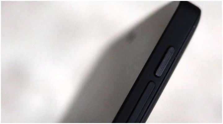 Чистокровный. Обзор смартфона Nexus 5 от LG и Google