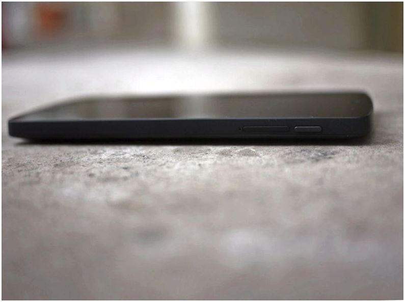 Чистокровный. Обзор смартфона Nexus 5 от LG и Google