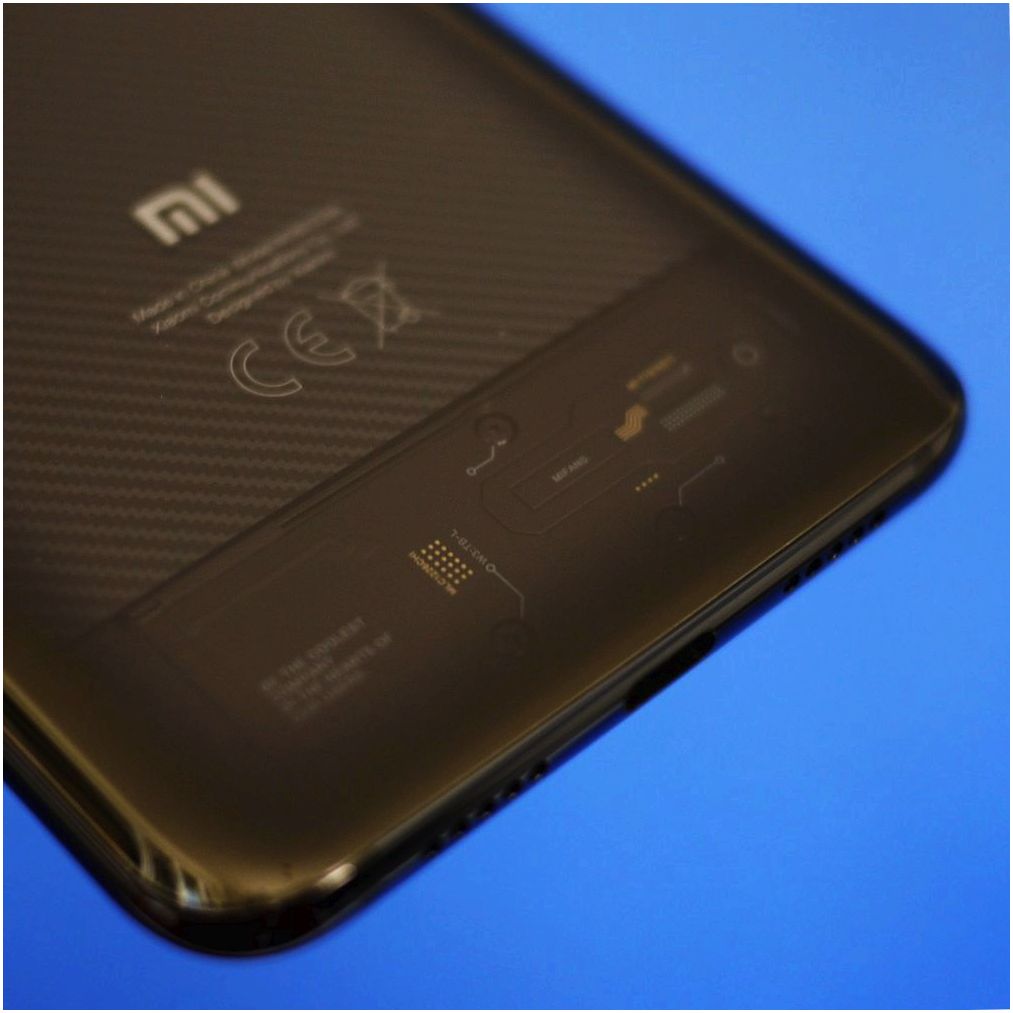 Обзор смартфона Xiaomi Mi 8 Pro: "прозрачный" флагман (обзор, смартфона, xiaomi, прозрачный) Обзор смартфона Xiaomi Mi 8 Pro: "прозрачный" флагман