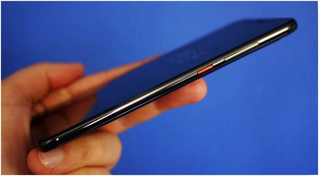 Обзор смартфона Xiaomi Mi 8 Pro: "прозрачный" флагман (обзор, смартфона, xiaomi, прозрачный) Обзор смартфона Xiaomi Mi 8 Pro: "прозрачный" флагман
